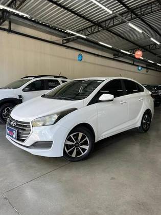 HYUNDAI HB20S 1.6 COMFORT PLUS 16V FLEX 4P AUTOMÁTICO HYUNDAI HB20S 1.6 COMFORT PLUS 16V FLEX 4P AUTOMÁTICO